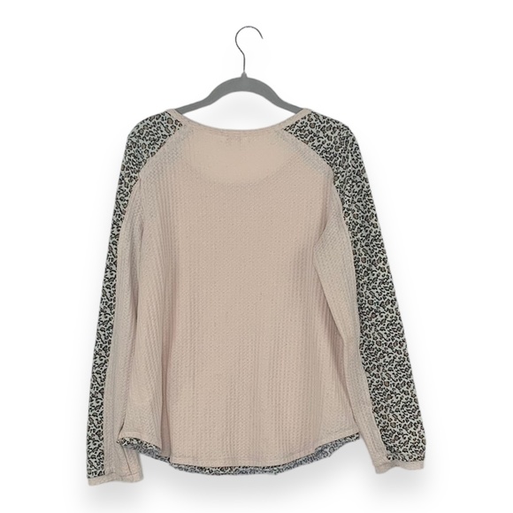 Umgee Cream Waffle Knit Long Sleeve Thermal with Leopard Print Sleeve Hem Accent - Picture 2 of 6